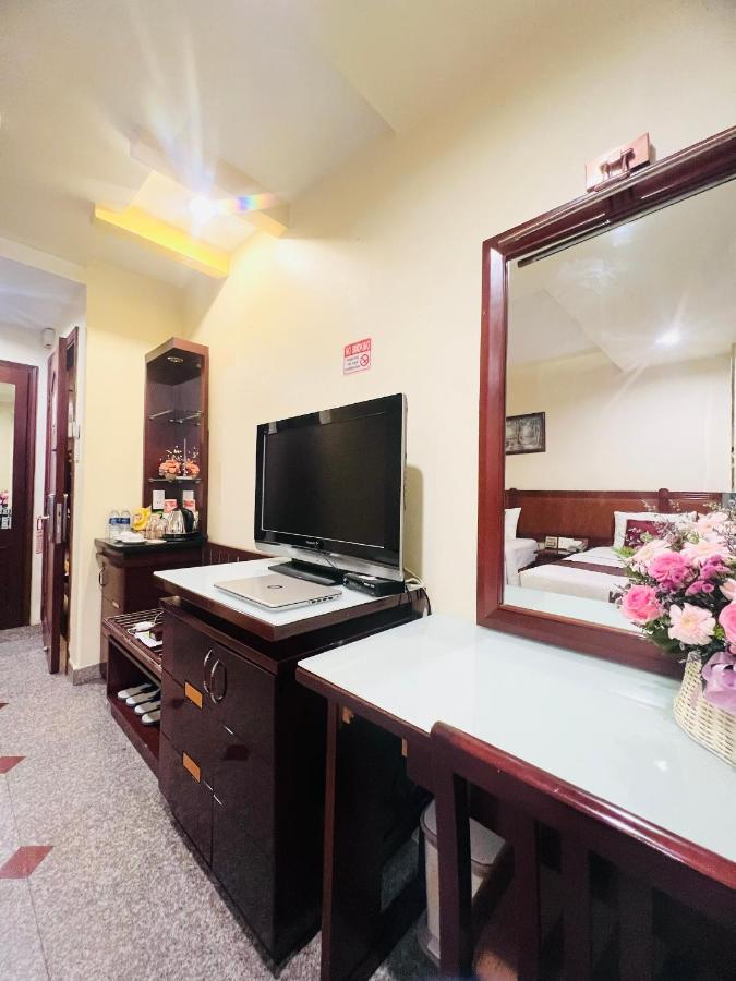 Lucasta Saigon Hotel Хошимин Экстерьер фото
