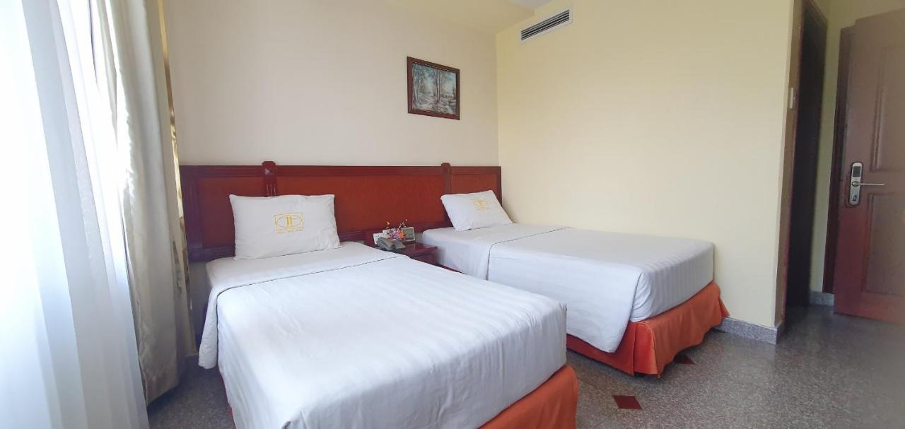 Lucasta Saigon Hotel Хошимин Экстерьер фото