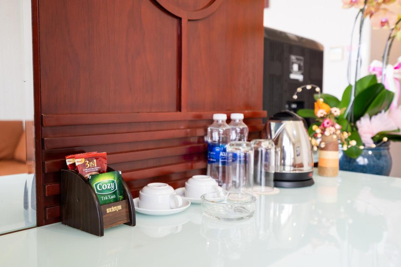 Lucasta Saigon Hotel Хошимин Экстерьер фото