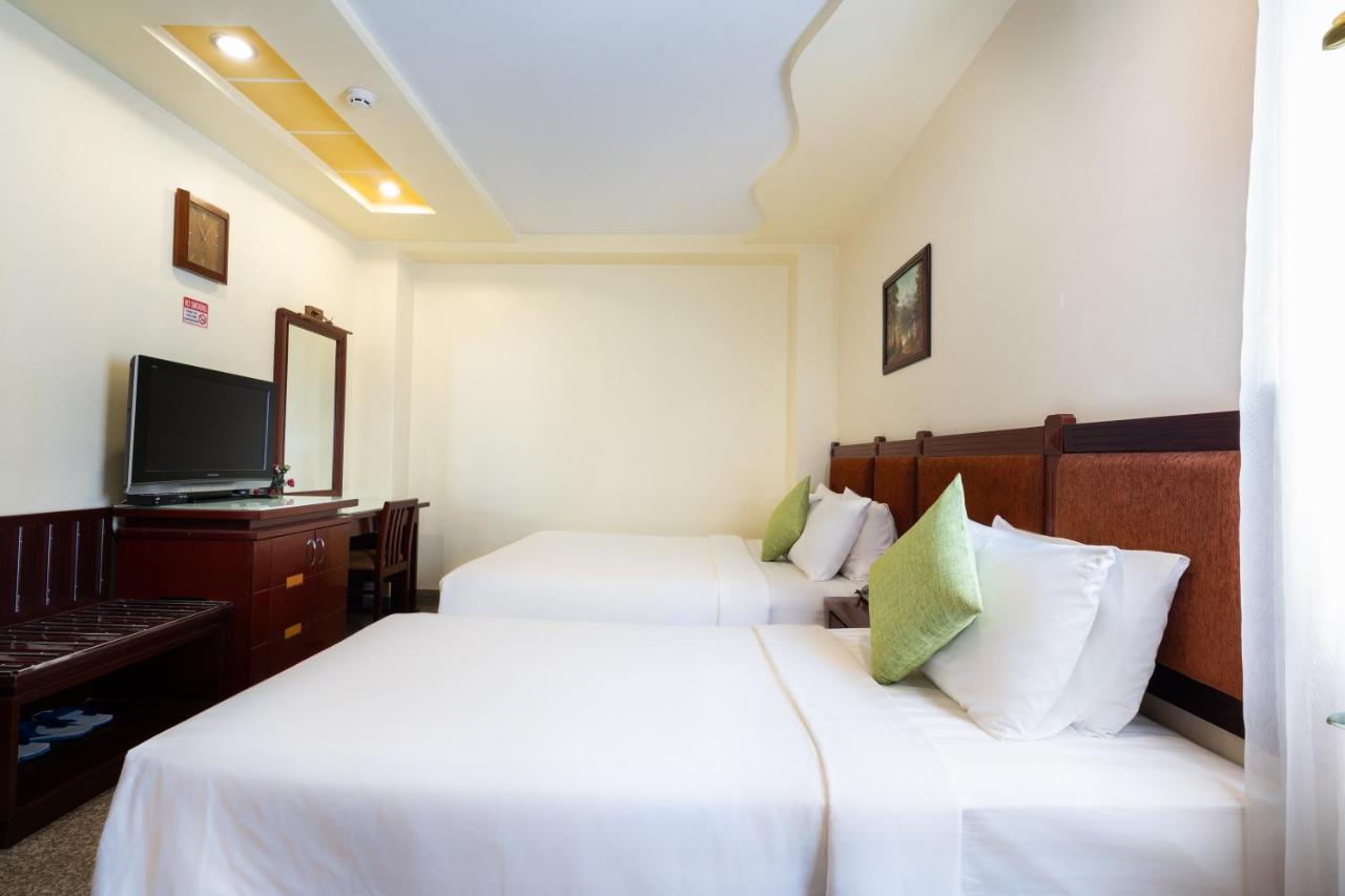 Lucasta Saigon Hotel Хошимин Экстерьер фото