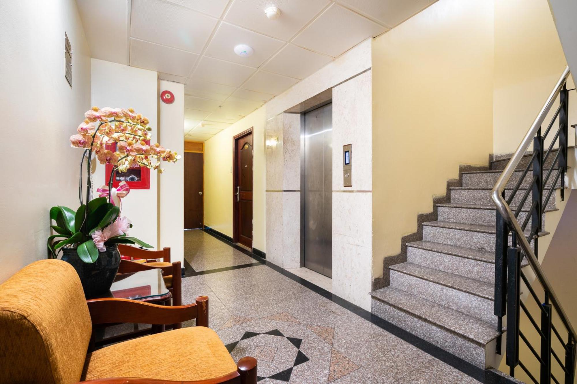 Lucasta Saigon Hotel Хошимин Экстерьер фото